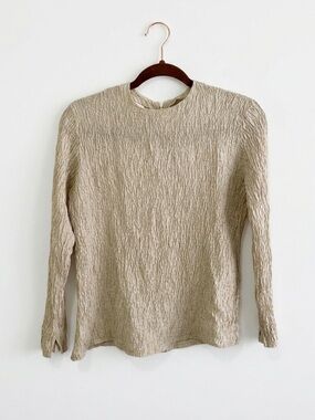 Joan & David Italy 100% Silk Crinkle Plissé Long Sleeve Top Neutral Tan 44